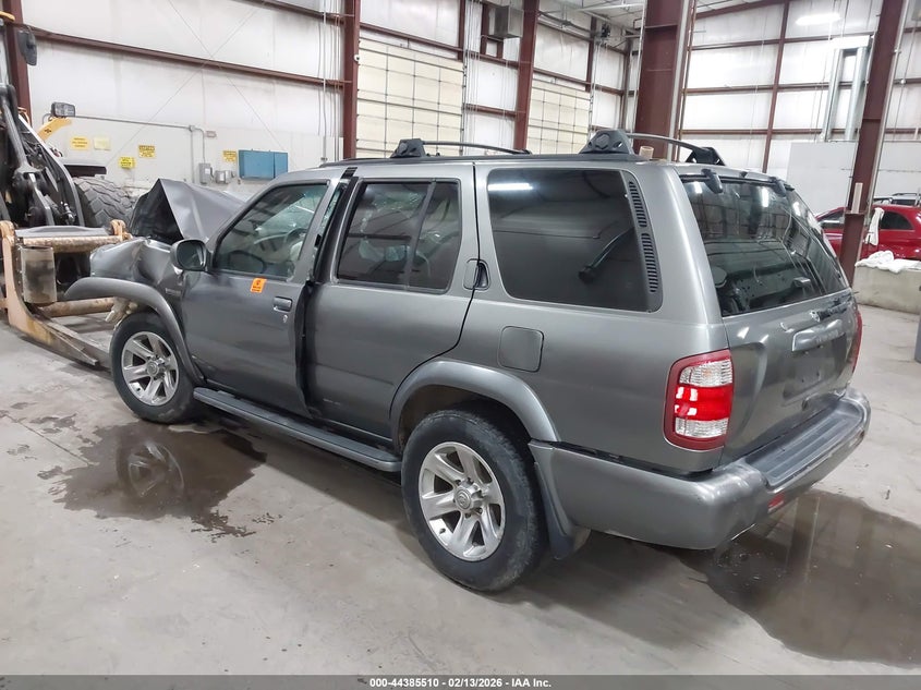 2004 Nissan Pathfinder Le Platinum