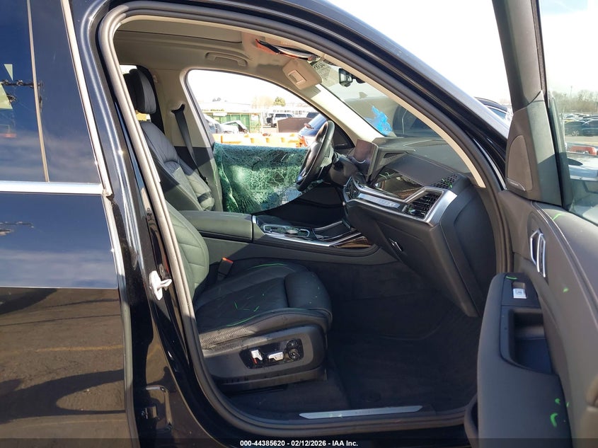 BMW X7 - zdjęcie 5