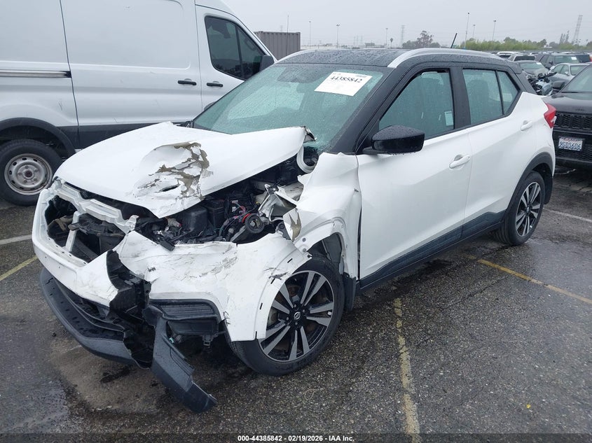 2018 Nissan Kicks Sv