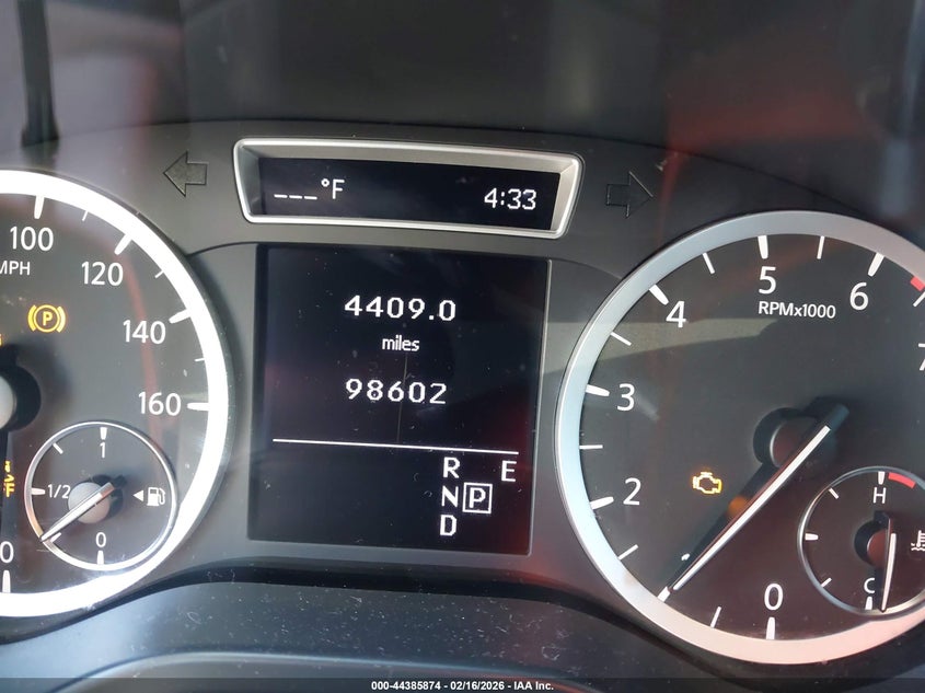 2018 Infiniti Qx30 Luxe VIN: SJKCH5CP8JA004981 Lot: 44385874