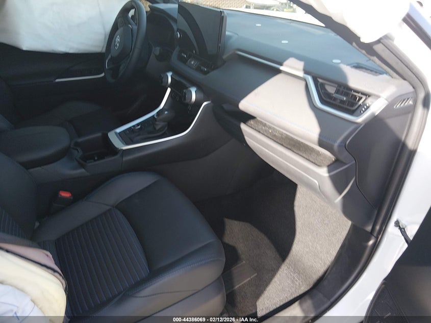 2025 Toyota Rav4 Hybrid Xse