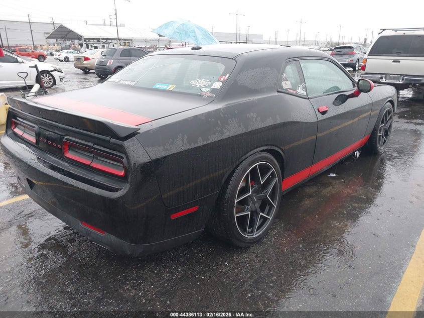 2020 Dodge Challenger Sxt