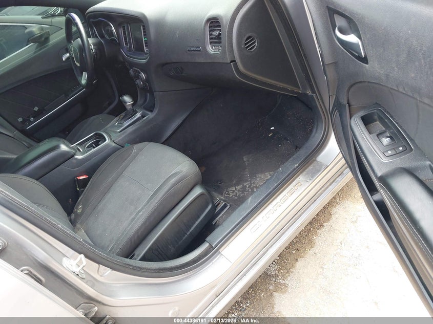 2015 Dodge Charger Sxt