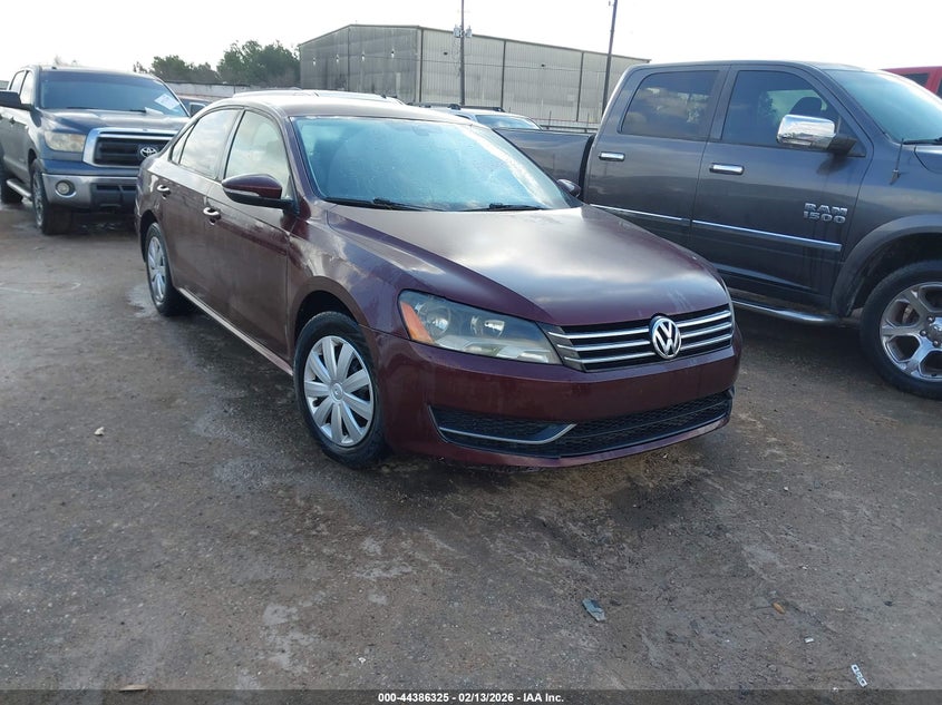 VOLKSWAGEN PASSAT 2.5L S