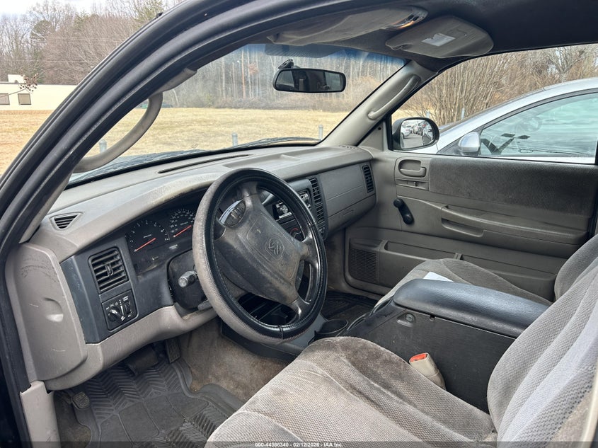 2004 Dodge Dakota Sport