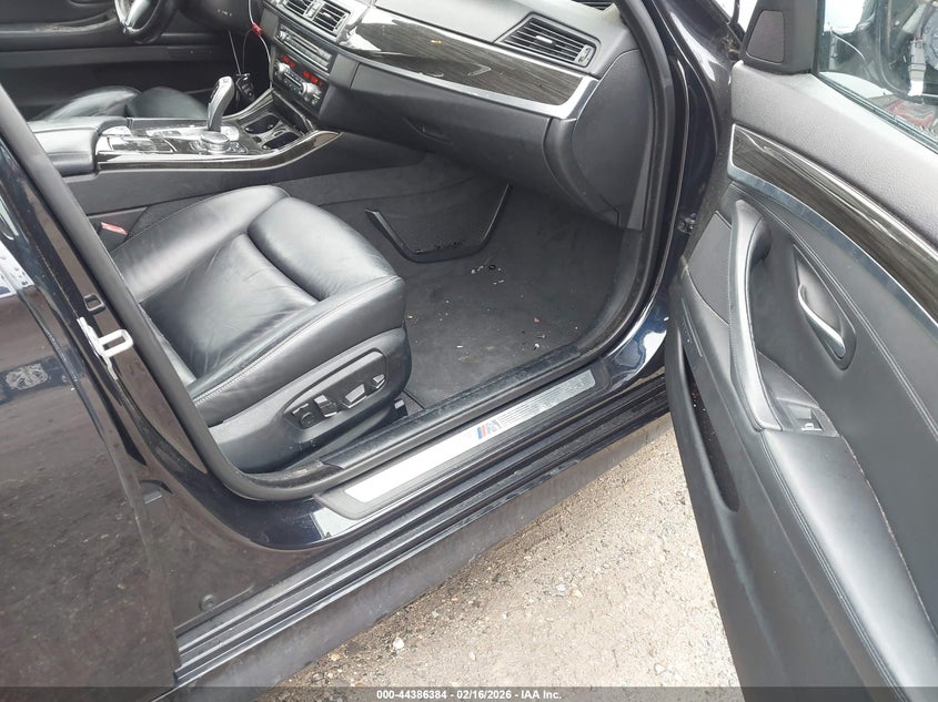 2015 BMW 528I xDrive