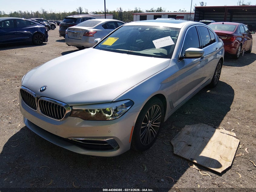 2019 BMW 530I