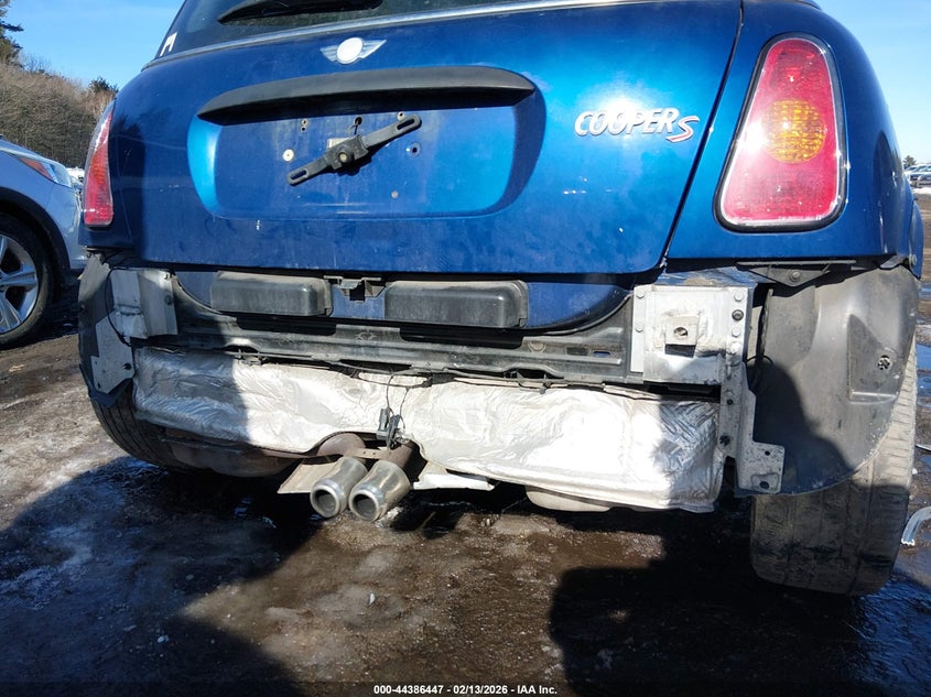 2004 Mini Cooper S VIN: WMWRE33454TD80529 Lot: 44386447