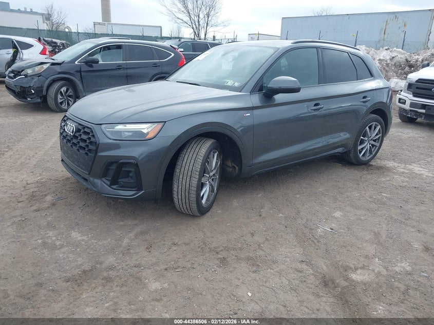 2022 Audi Q5 Premium Plus 55 Tfsi E S Line Quattro S Tronic