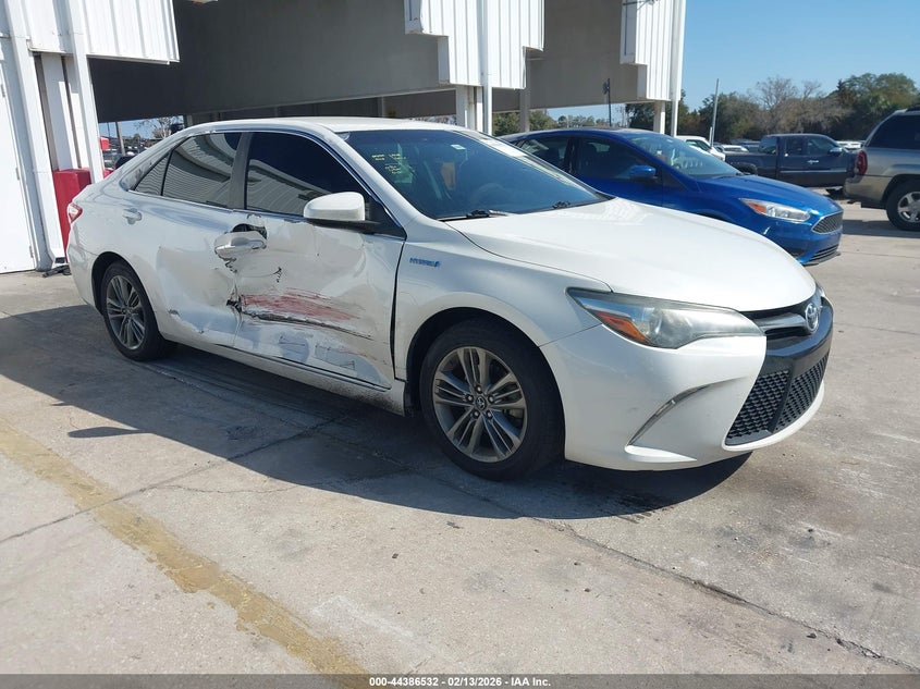 2017 Toyota Camry Hybrid Se