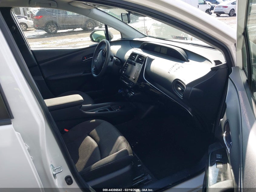 2021 Toyota Prius Le