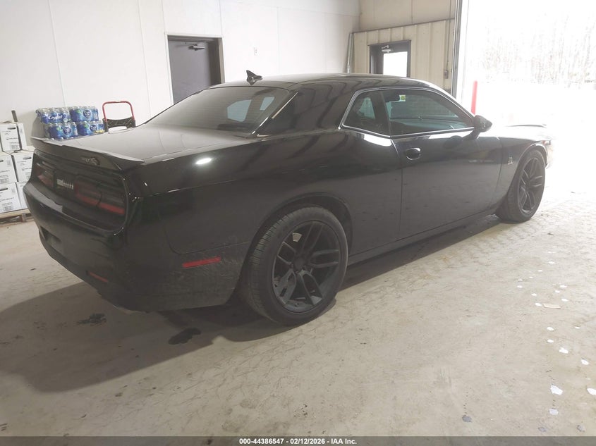 2016 Dodge Challenger R/T Scat Pack