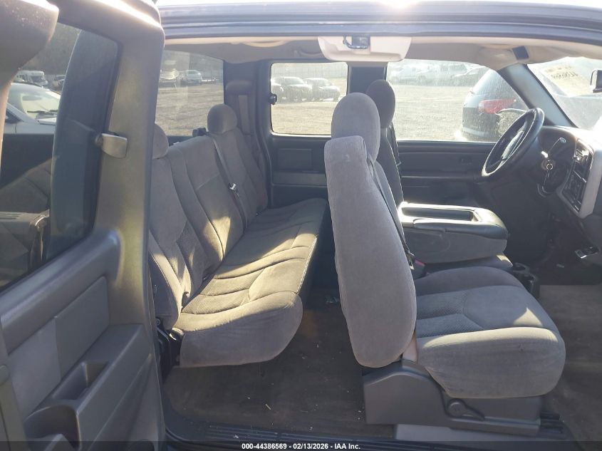 2007 Chevrolet Silverado 1500 Classic Lt1 VIN: 1GCEC19VX7Z123621 Lot: 44386569