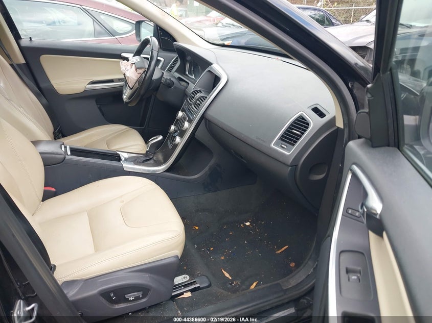 2016 Volvo Xc60 T5 Premier