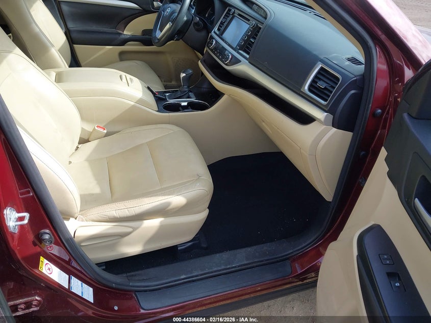 2016 Toyota Highlander Xle V6