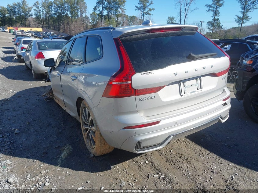 2024 Volvo Xc60 B5 Plus Dark Theme