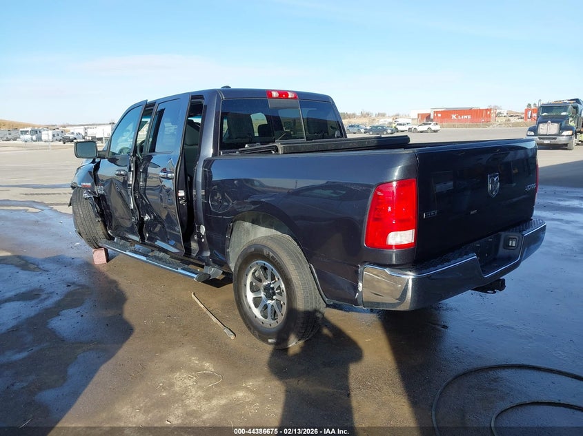 2016 Ram 1500 Slt