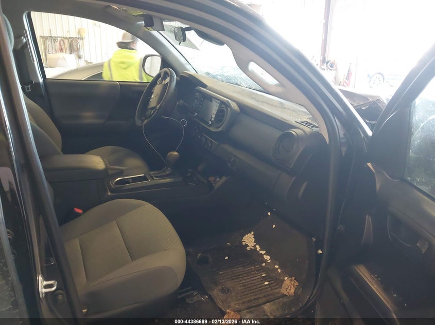 2022 Toyota Tacoma Sr V6