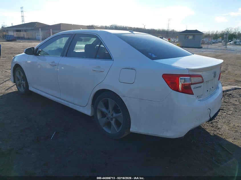 2012 Toyota Camry Se V6/Xle V6