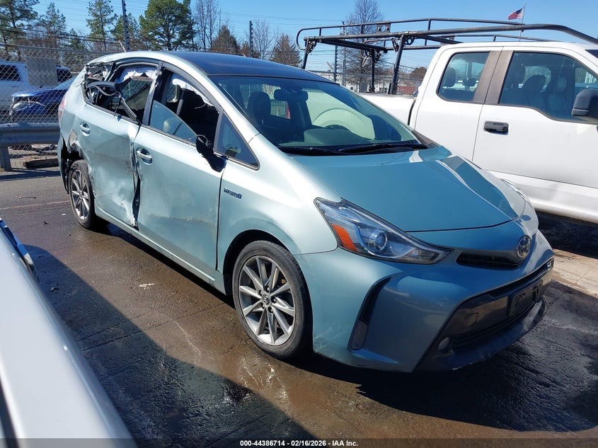 JTDZN3EU4HJ069561 TOYOTA PRIUS V Photo 1