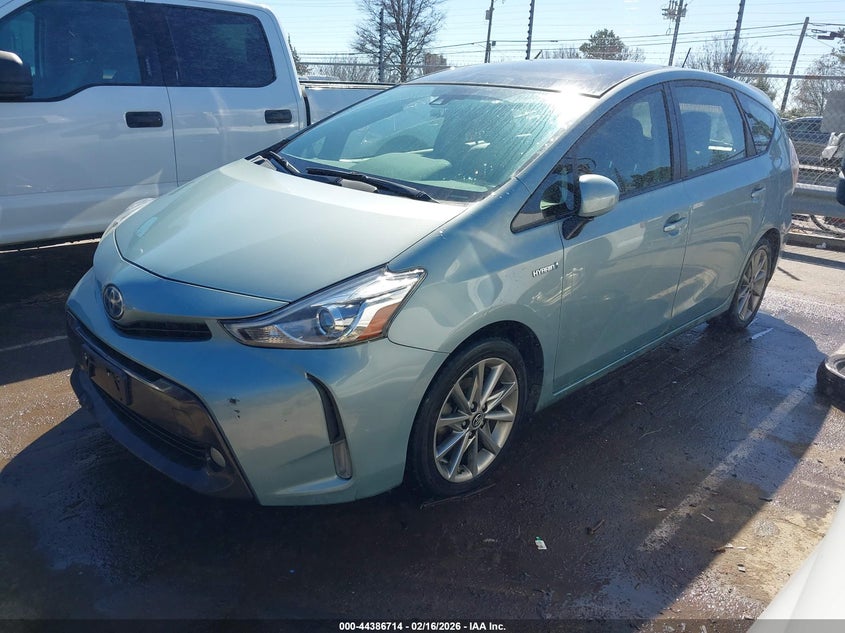 2017 Toyota Prius V Five