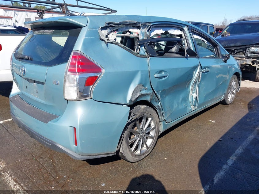 2017 Toyota Prius V Five