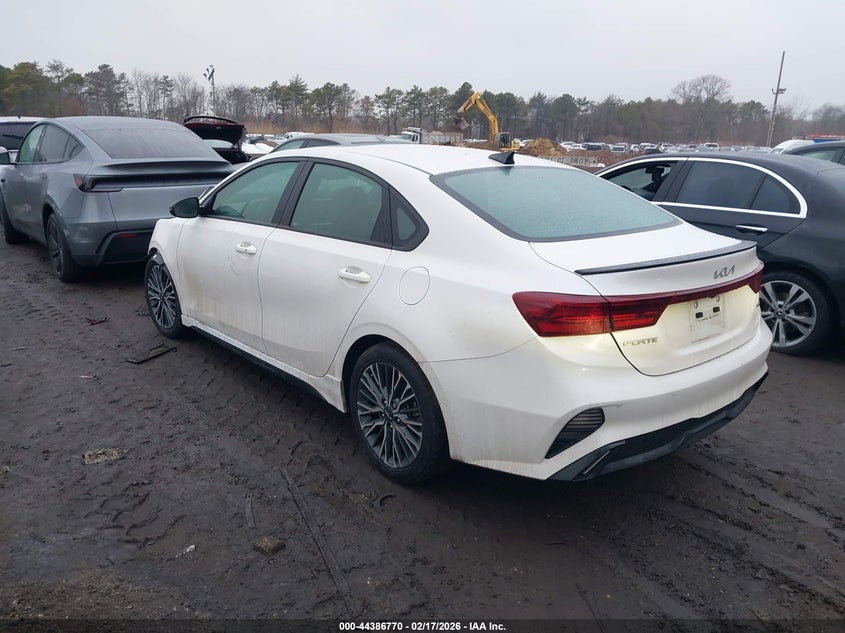VIN 3KPF54AD5RE691907 2024 KIA FORTE GT-LINE