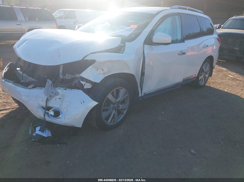 2016 Nissan Pathfinder Platinum