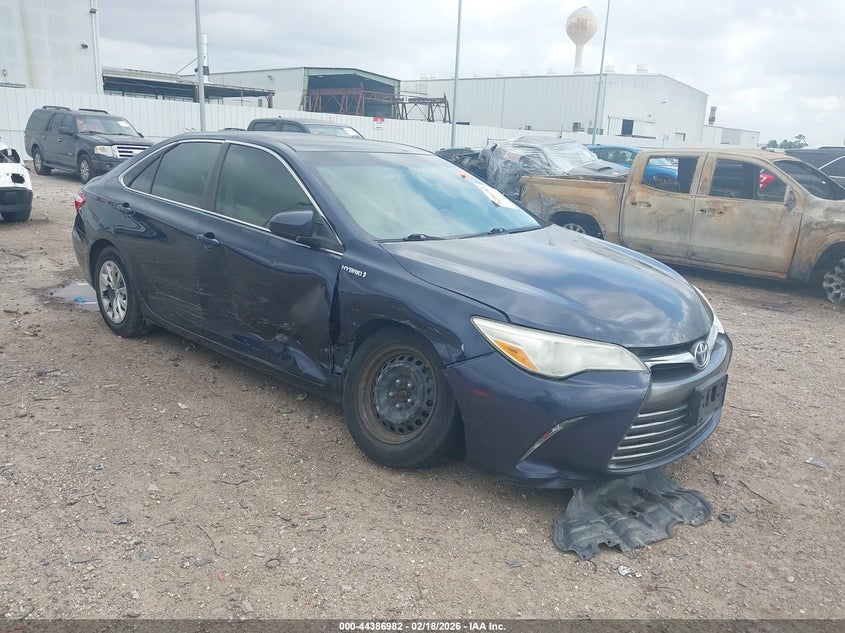 2015 Toyota Camry Hybrid Le