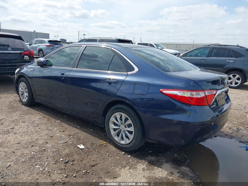 2015 Toyota Camry Hybrid Le