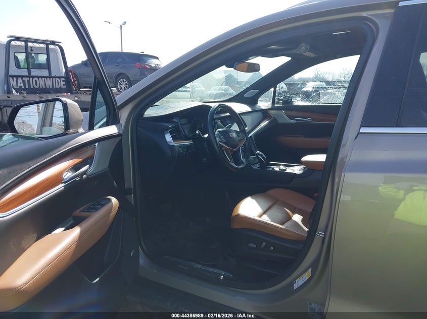 2022 Cadillac Xt5 Awd Premium Luxury