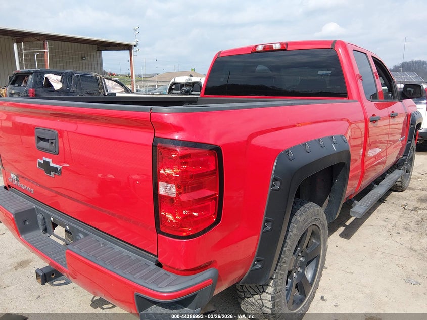 2018 Chevrolet Silverado 1500 Custom