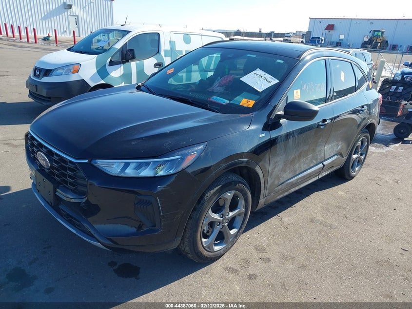2023 Ford Escape St-Line
