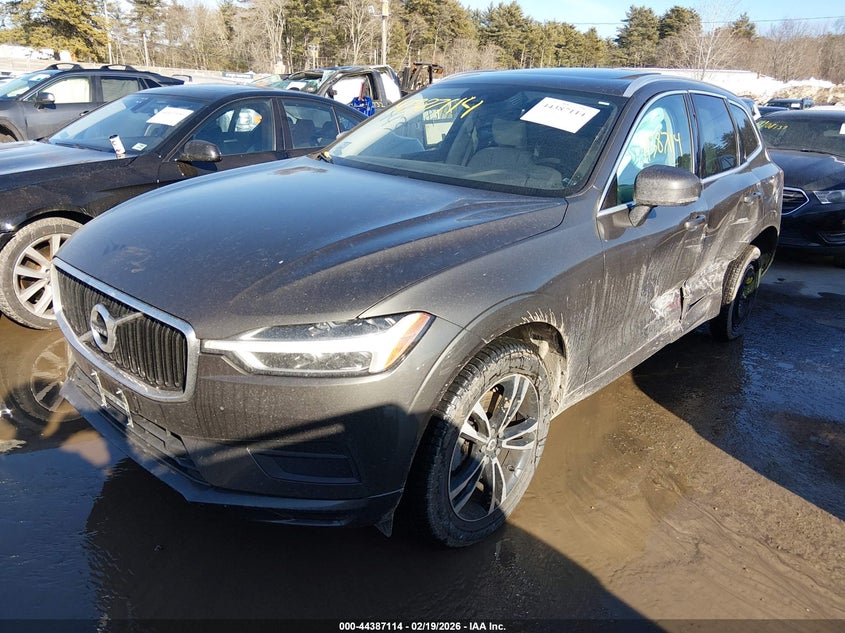 2020 Volvo Xc60 T6 Momentum