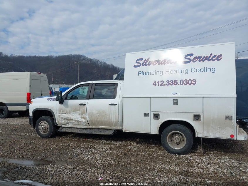 2022 Chevrolet Silverado 3500Hd Chassis Work Truck VIN: 1GB4YSE73NF211939 Lot: 44387167