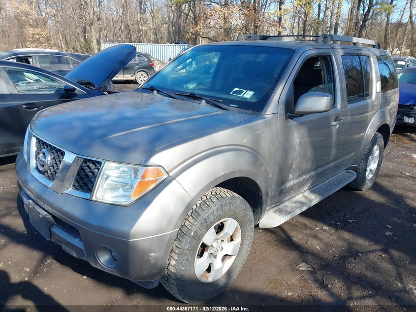 2005 Nissan Pathfinder Se