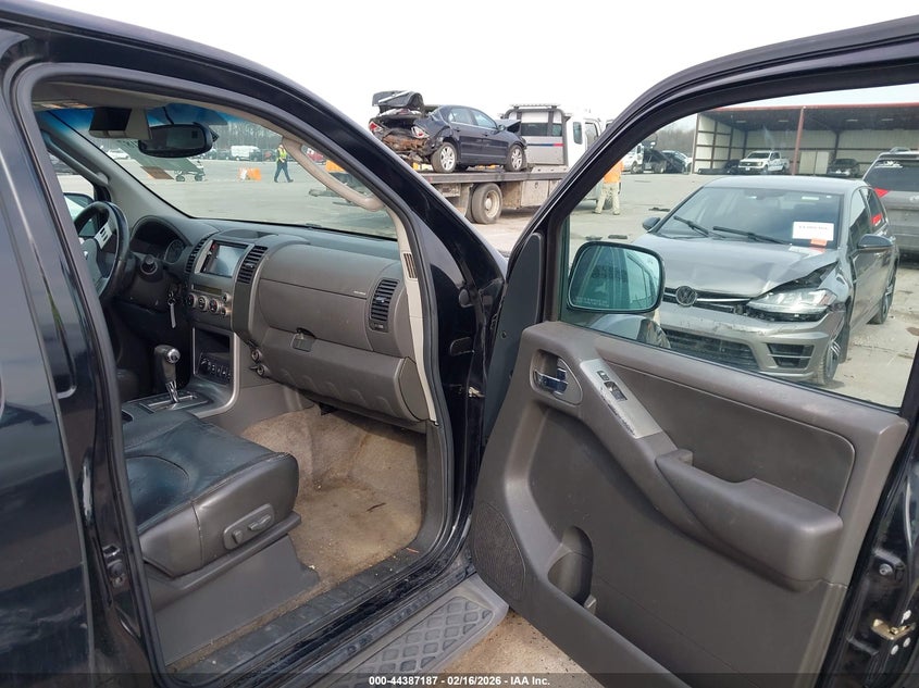 2005 Nissan Pathfinder Se Off-Road