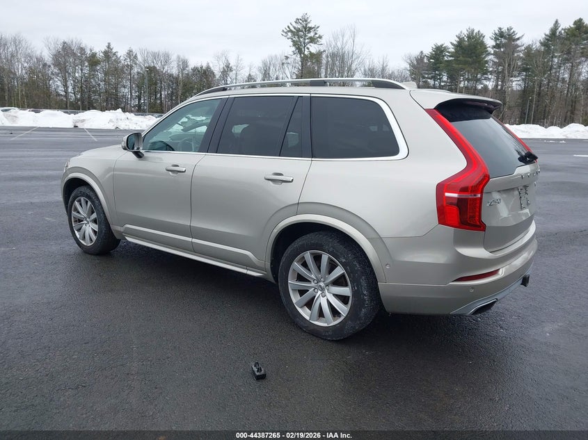 2016 Volvo Xc90 T6 Momentum