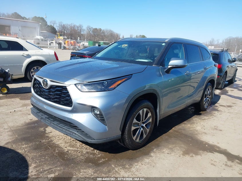 2022 Toyota Highlander Xle