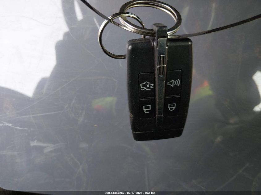 2011 Lincoln Mks VIN: 1LNHL9ER9BG613195 Lot: 44387282