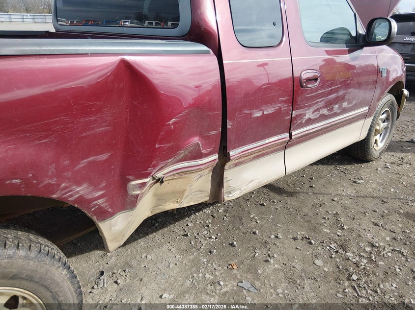 1998 Ford F-150 Lariat/Standard/Xl/Xlt VIN: 1FTZX1761WKB72778 Lot: 44387385