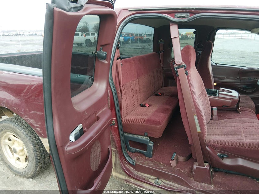 1998 Ford F-150 Lariat/Standard/Xl/Xlt VIN: 1FTZX1761WKB72778 Lot: 44387385