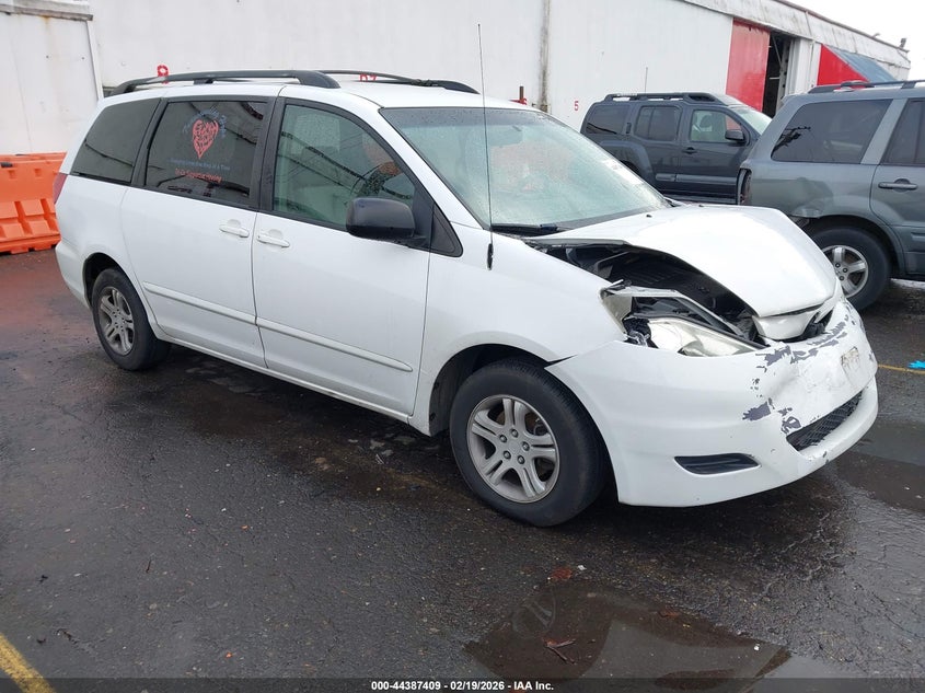 2007 Toyota Sienna Le