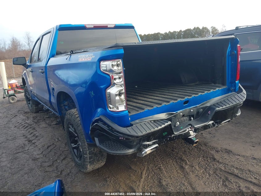 2023 Chevrolet Silverado 1500 Custom Trail Boss