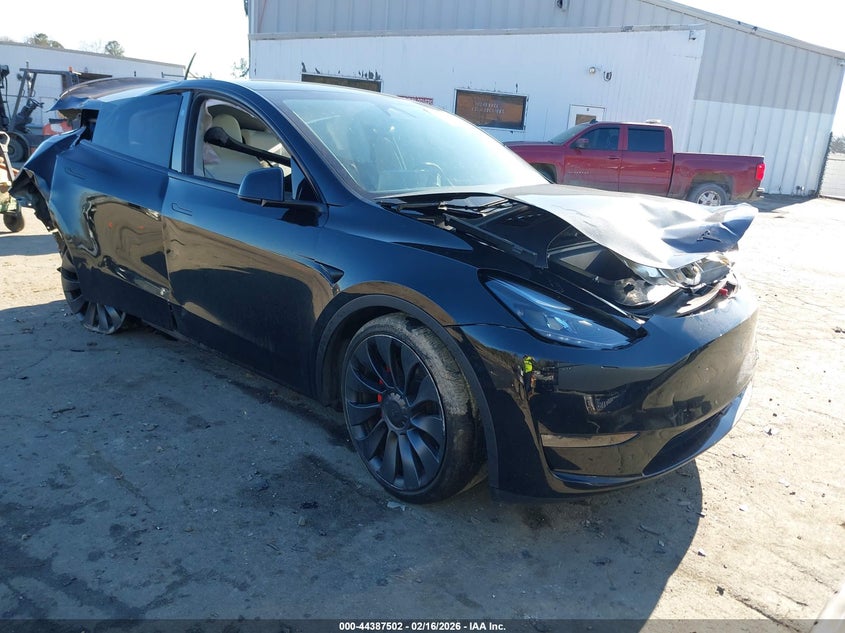 2024 Tesla Model Y Performance Dual Motor All-Wheel Drive