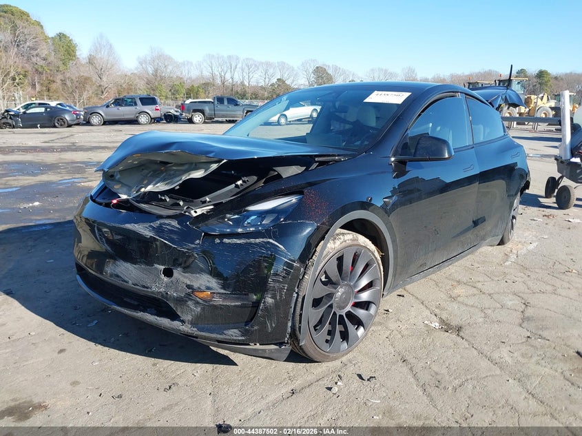 2024 Tesla Model Y Performance Dual Motor All-Wheel Drive