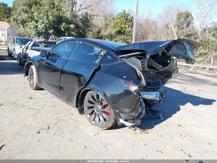 2024 Tesla Model Y Performance Dual Motor All-Wheel Drive