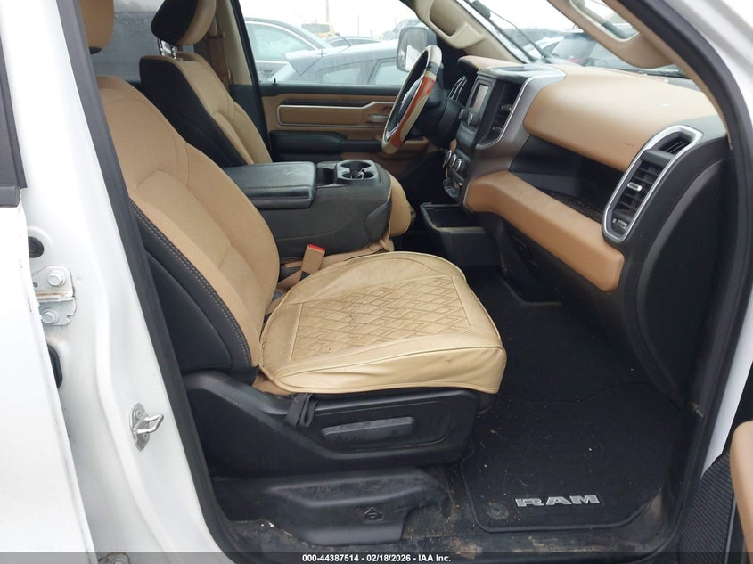 2020 Ram 1500 Big Horn 4X4 6'4 Box