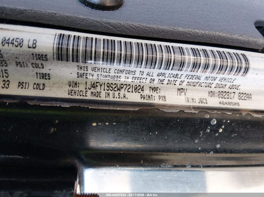 1998 Jeep Wrangler Sport VIN: 1J4FY19S2WP721024 Lot: 44387524