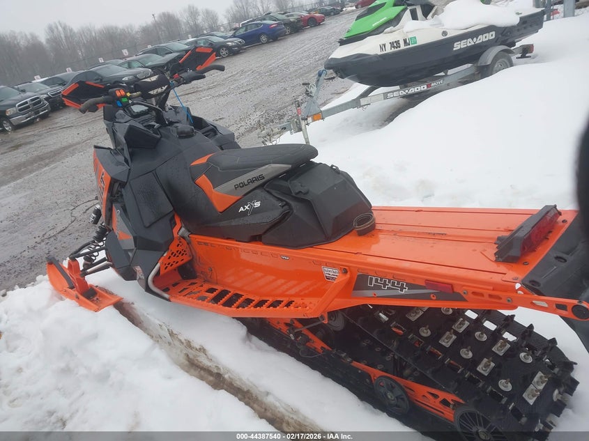 2017 Polaris Switchback 800